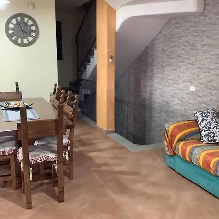 Dolly Villa *